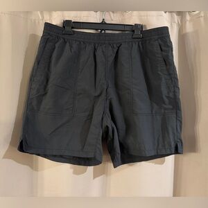 The North Face Men's Dark Gray  Outerwear